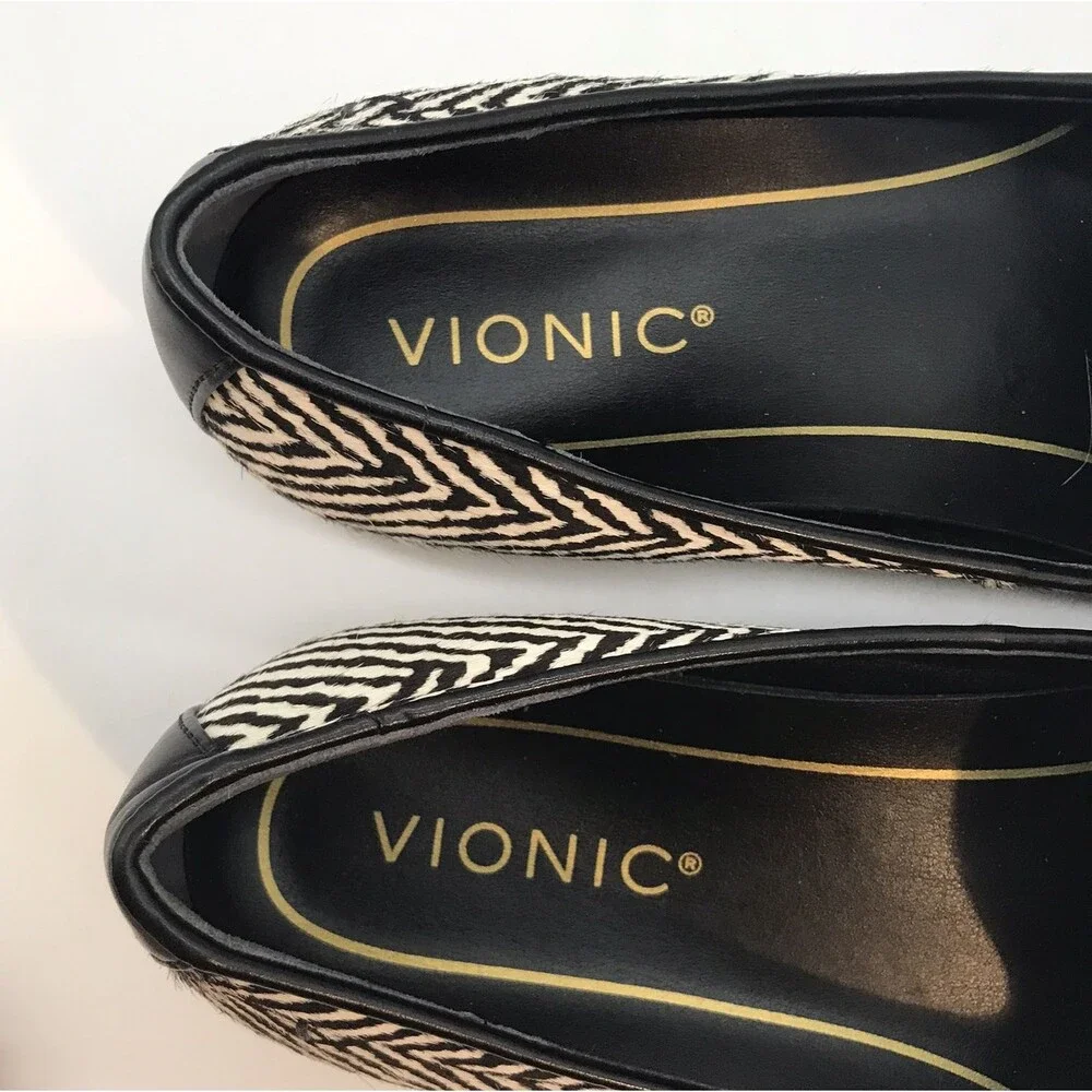 Vionic Willa Calf Hair Leather Zebra Flats Women's 6.5 Slip On Black &White Shoe